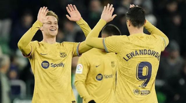 LOL全球总决赛2025-巴萨下半程方略：稳联赛争杯赛放欧联？